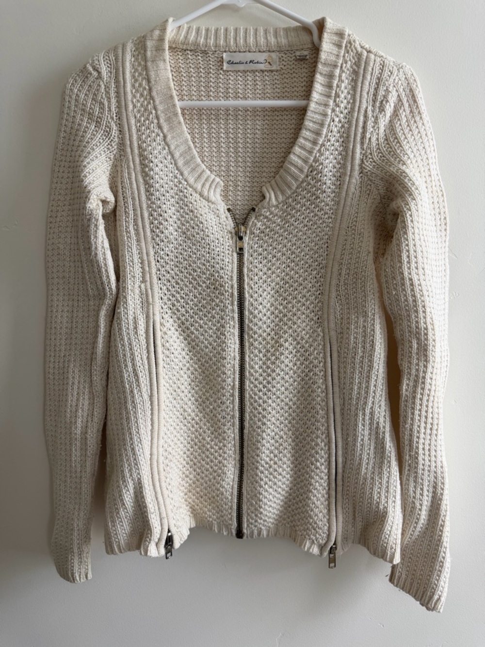 Classic Cream Zip-Front Knit Cardigan